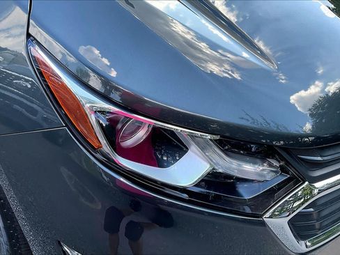 Used 2021 Chevrolet Equinox LS w/ LS Convenience Package FWD image 26