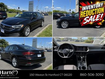 Used 2024 Volkswagen Jetta SE