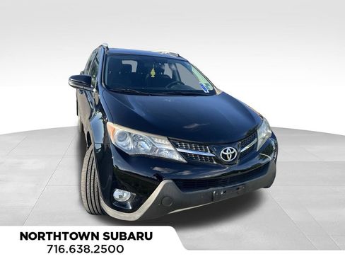 Used 2015 Toyota RAV4 XLE AWD/4WD image 1
