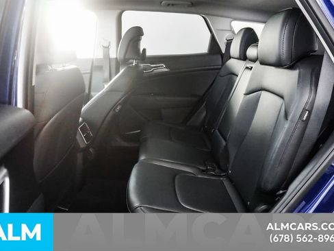 Used 2025 Kia Sportage EX w/ Premium Package FWD image 13