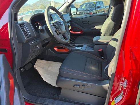 New 2026 Nissan Frontier PRO-4X w/ Pro-4x Convenience Package image 17