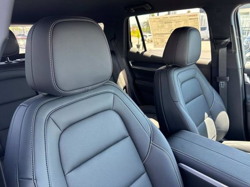 New 2026 GMC Terrain Elevation w/ Elevation Premium Package image 27