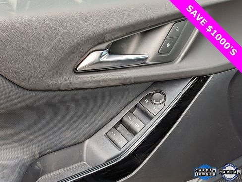 Used 2026 Chevrolet Equinox LT w/ Midnight Edition image 8