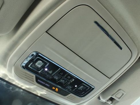 Used 2024 Lincoln Corsair AWD w/ Equipment Group 101A image 23