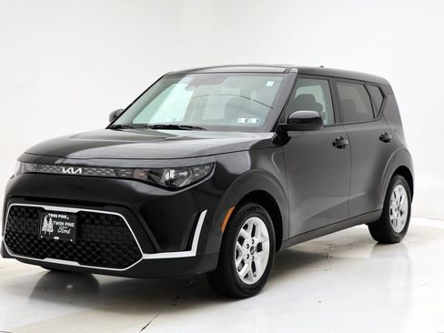 Used 2024 Kia Soul LX w/ Option Group 015 image 4