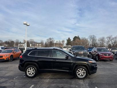 Used 2016 Jeep Cherokee Latitude w/ Cold Weather Group