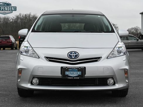 Used 2012 Toyota Prius V Two image 6
