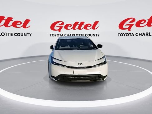 Certified 2025 Toyota Prius LE image 3