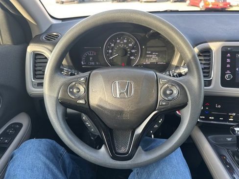 Used 2019 Honda HR-V EX image 24