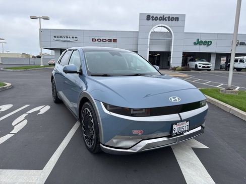 Used 2023 Hyundai Ioniq 5 Limited image 2