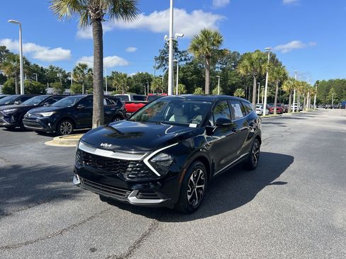 Used 2023 Kia Sportage EX FWD image 5