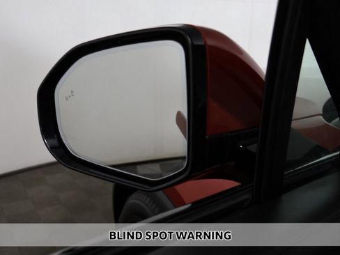 Used 2022 Rivian R1T Adventure image 8