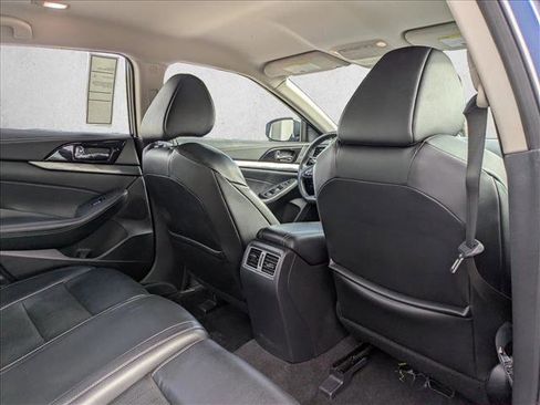 Used 2023 Nissan Maxima SV w/ Floor Mat Group image 26