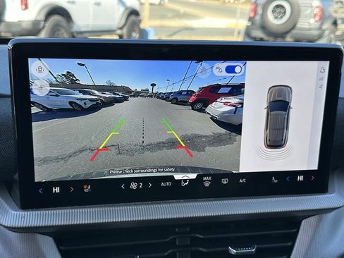 New 2026 Ford Explorer Active w/ Active Comfort Package image 5