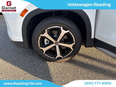 Used 2026 Volkswagen Tiguan SE AWD/4WD image 27