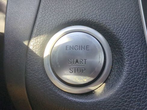 Used 2018 Mercedes-Benz GLC 300 image 34