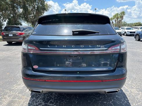 Used 2021 Lincoln Nautilus Reserve AWD/4WD image 4