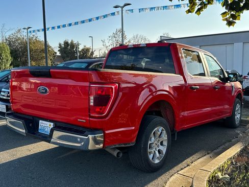 Used 2023 Ford F150 XLT image 3