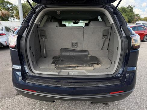 Used 2017 Chevrolet Traverse LS image 29