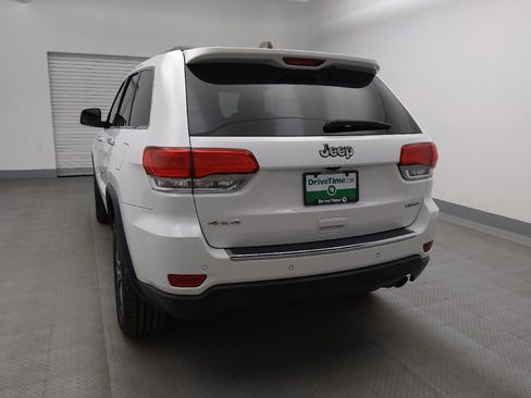 Used 2018 Jeep Grand Cherokee Limited image 6