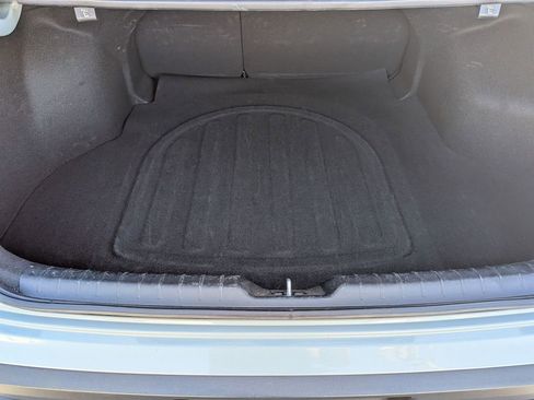 Used 2025 Kia K4 LXS image 28