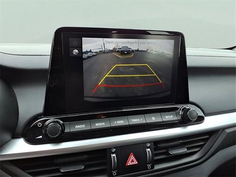 Used 2023 Kia Forte LXS w/ LXS Technology Package image 14