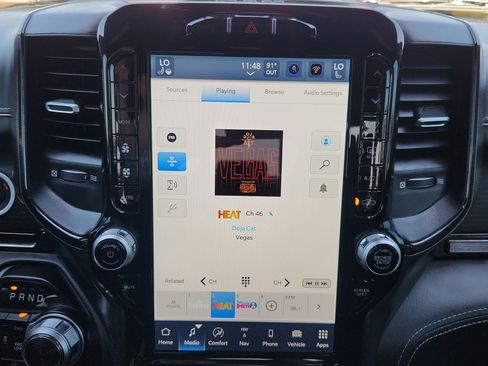 Used 2022 RAM 1500 Limited w/ Trailer Tow Group AWD/4WD image 25