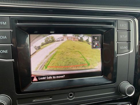 Used 2016 Volkswagen Passat 1.8T S FWD image 25