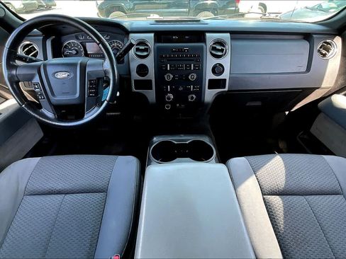Used 2012 Ford F150 XLT w/ XLT Chrome Pkg image 15
