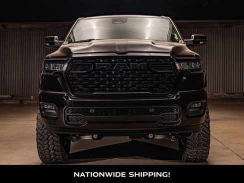 Used 2025 RAM 1500 Big Horn AWD/4WD image 4