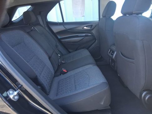 Used 2024 Chevrolet Equinox LT AWD/4WD image 15