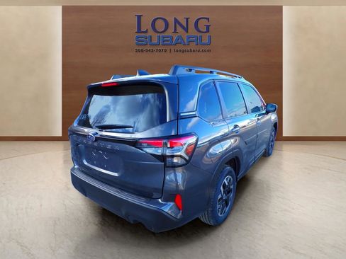 Certified 2025 Subaru Forester Premium image 5