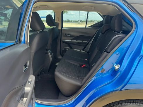Used 2023 Nissan Kicks SV FWD image 25