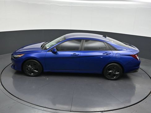 Used 2023 Hyundai Elantra SEL FWD image 22
