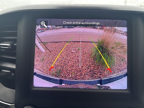 Used 2021 RAM 1500 Laramie image 25