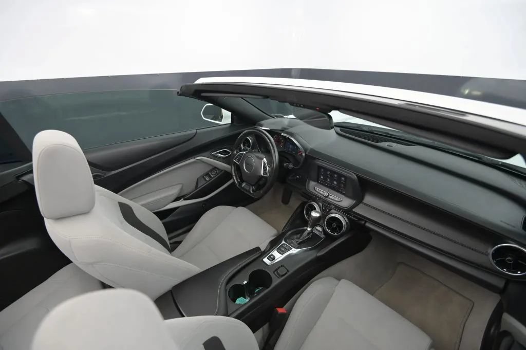 Used 2023 Chevrolet Camaro LT RWD image 43