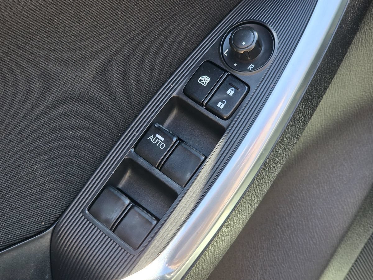 Used 2013 MAZDA CX-5 Touring w/ Bose & Moonroof Pkg FWD image 28
