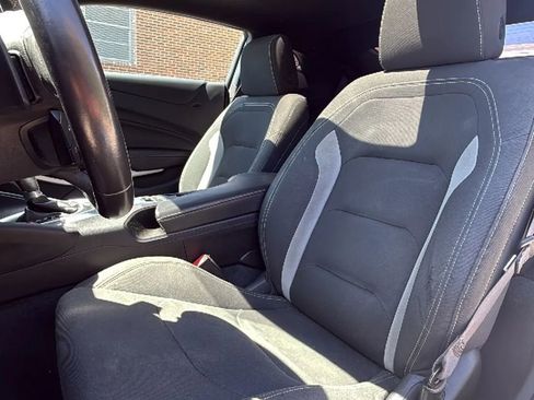 Used 2017 Chevrolet Camaro LT RWD image 21