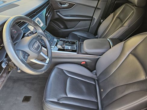 Used 2021 Audi Q8 Premium w/ Black Optic Package image 15