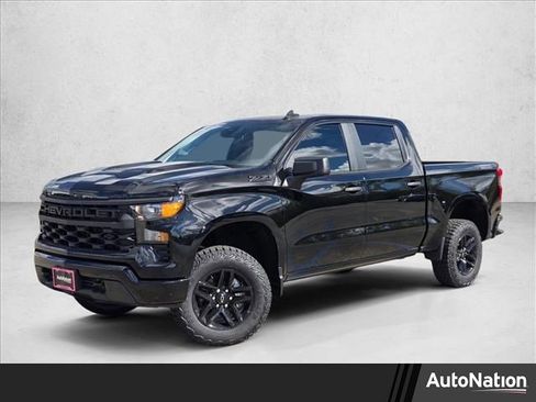 New 2026 Chevrolet Silverado 1500 Custom Trail Boss w/ Midnight Edition image 1