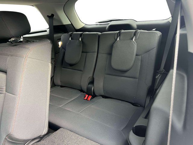 Used 2026 Ford Explorer Active AWD/4WD image 20