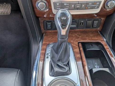 Used 2019 INFINITI QX80 Luxe w/ 22" Wheel Package RWD image 19