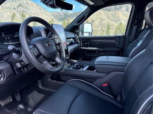 New 2026 RAM 3500 Limited AWD/4WD image 27