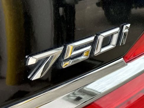 Used 2018 BMW 750i xDrive 750i xDrive image 8