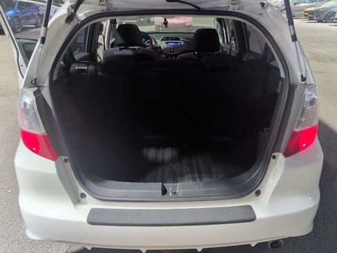 Used 2010 Honda Fit Sport image 10