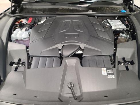 New 2026 Porsche Cayenne image 30