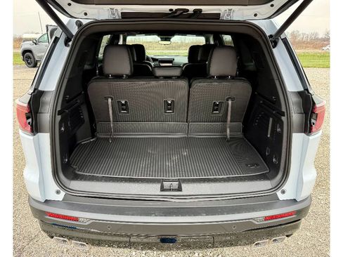 New 2026 GMC Acadia Elevation w/ Black Edition FWD image 28