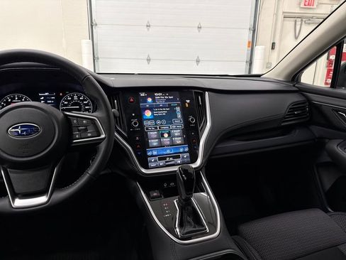 Used 2025 Subaru Outback Premium w/ Popular Package #1A image 16