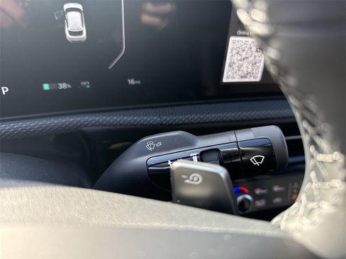 New 2025 Kia EV6 Wind image 21