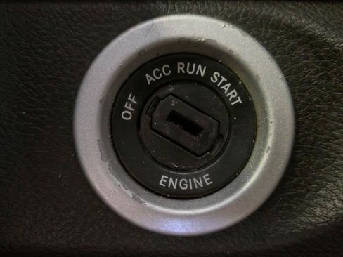 Used 2017 RAM 1500 Lone Star RWD image 17